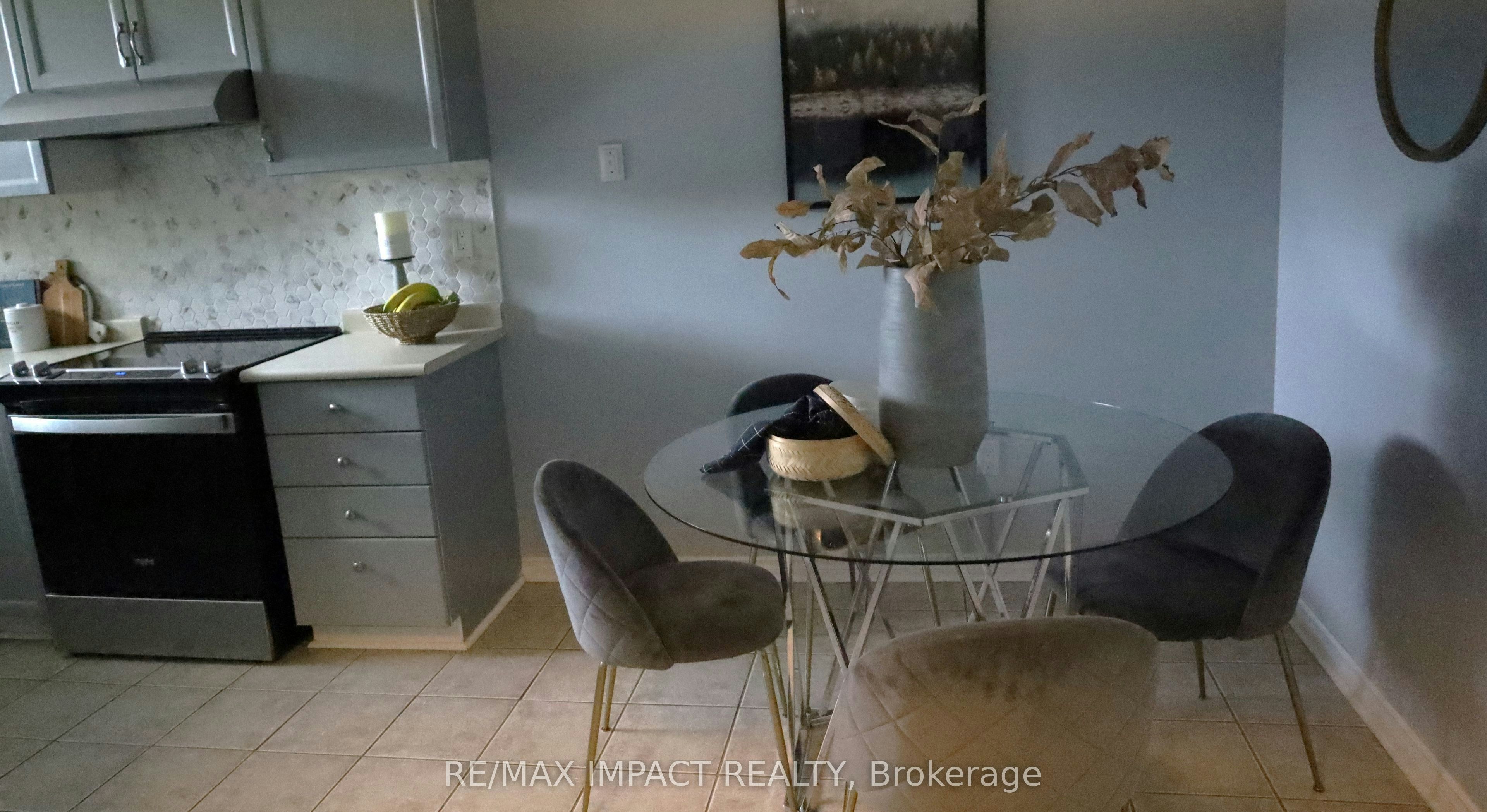 11 Fenwick Avenue, Clarington, ON, L1C 4R6 - 7