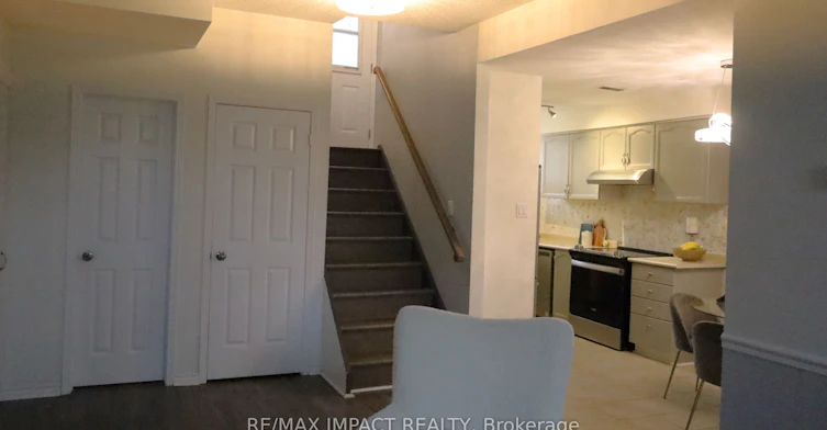 11 Fenwick Avenue, Clarington, ON, L1C 4R6 - 14