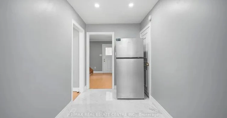 53 Farmhill Court, Toronto, ON, M1B 2M1 - 3