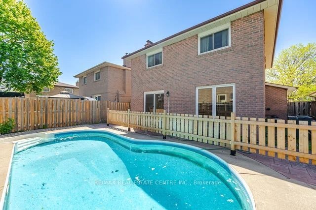 53 Farmhill Court, Toronto, ON, M1B 2M1 - 17
