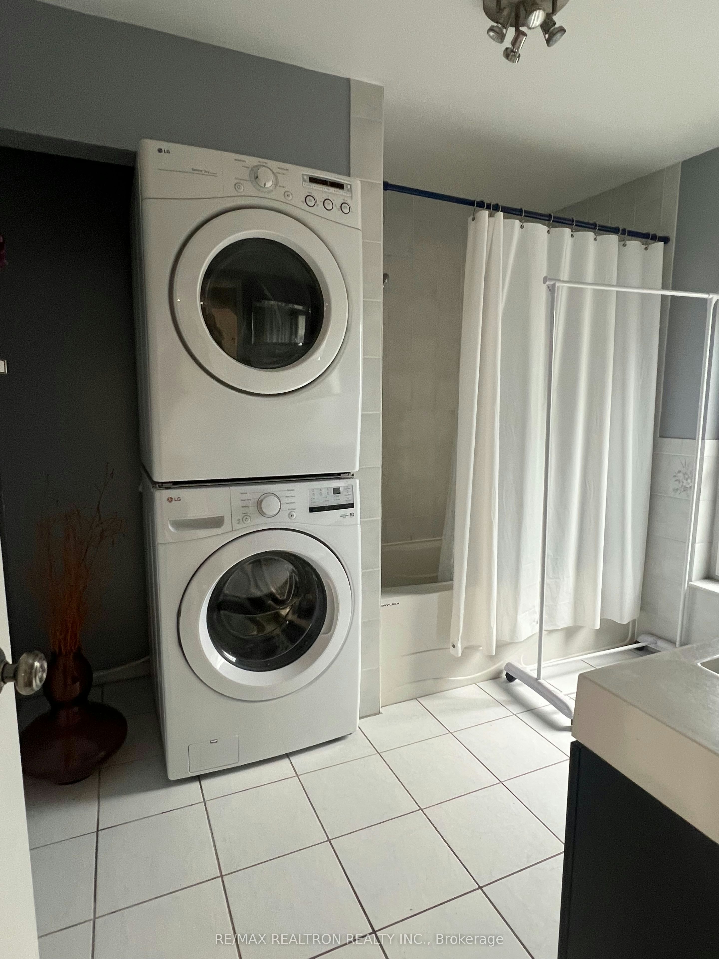 608 West Shore Boulevard, Pickering, ON, L1W 2T8 - 17
