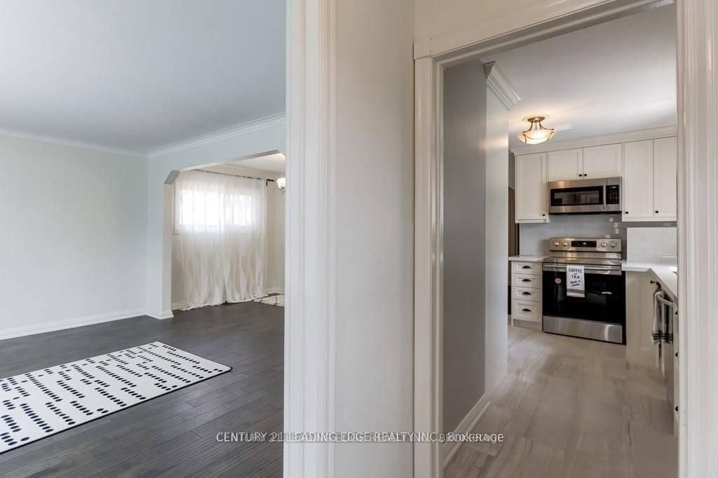 Main-27 Ionview Drive, Toronto, ON, M1K 2Z3 - 4