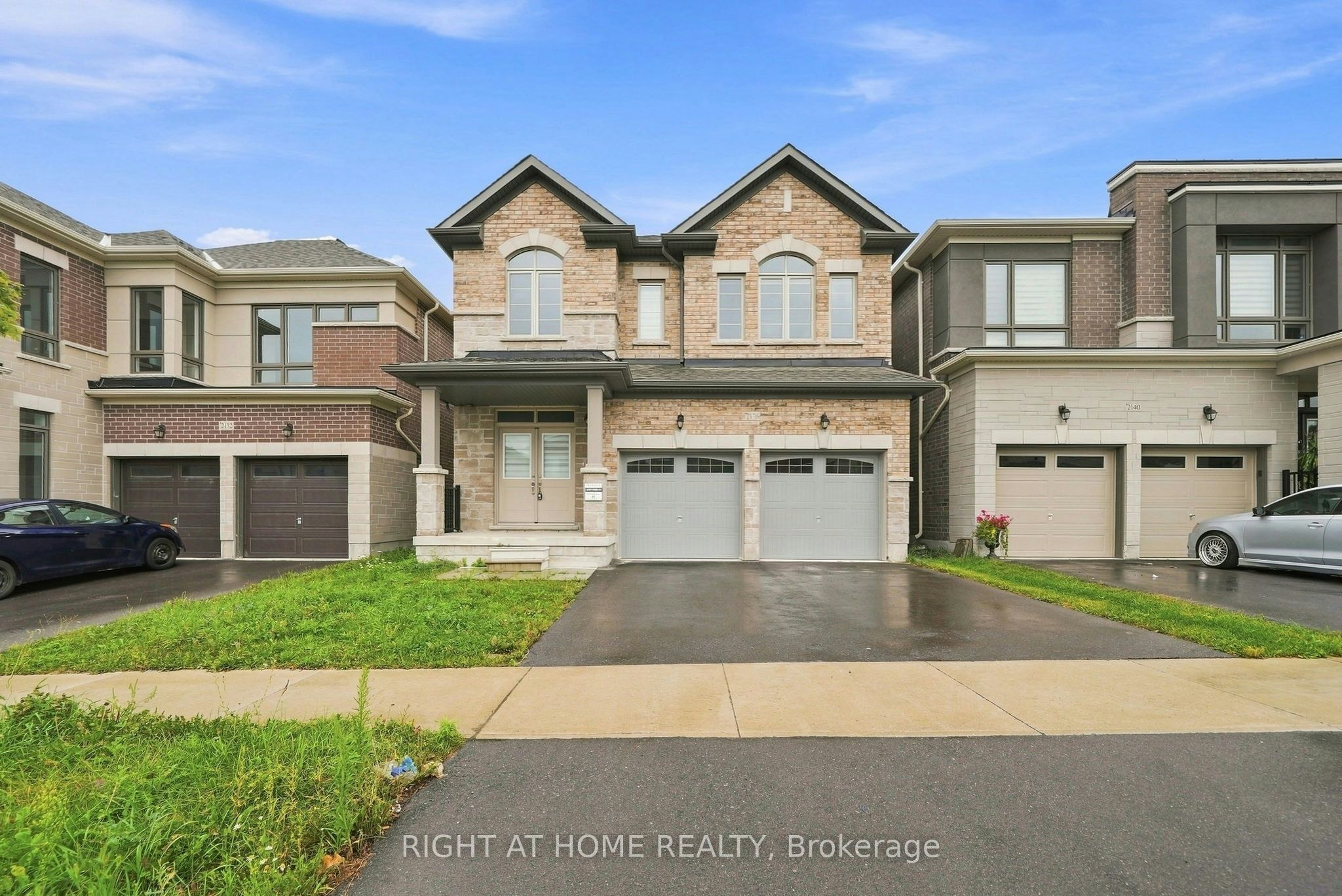 2136 Coppermine Street, Oshawa, ON, L1L 0T1 - 2