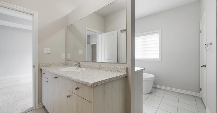 2136 Coppermine Street, Oshawa, ON, L1L 0T1 - 38