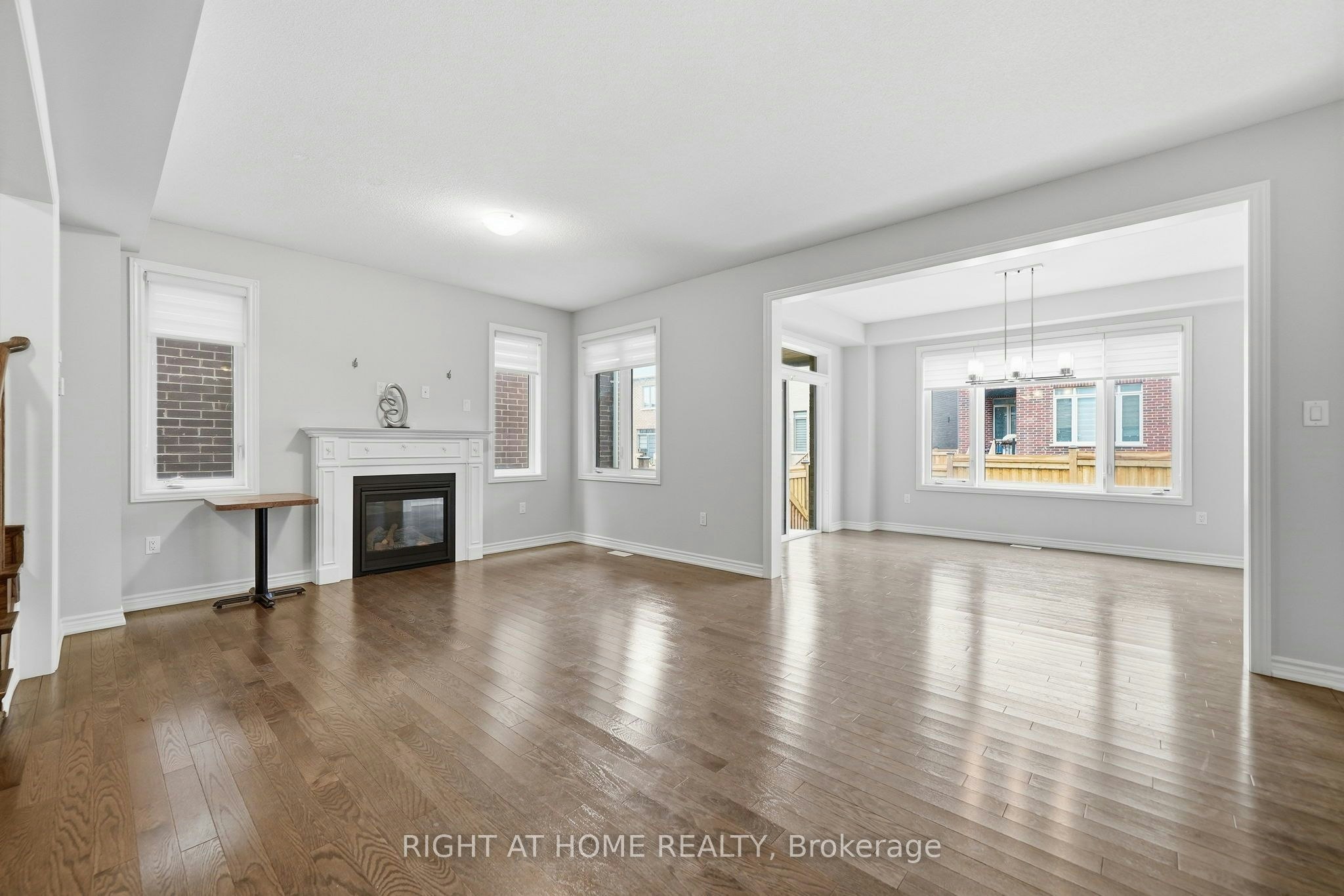 2136 Coppermine Street, Oshawa, ON, L1L 0T1 - 7