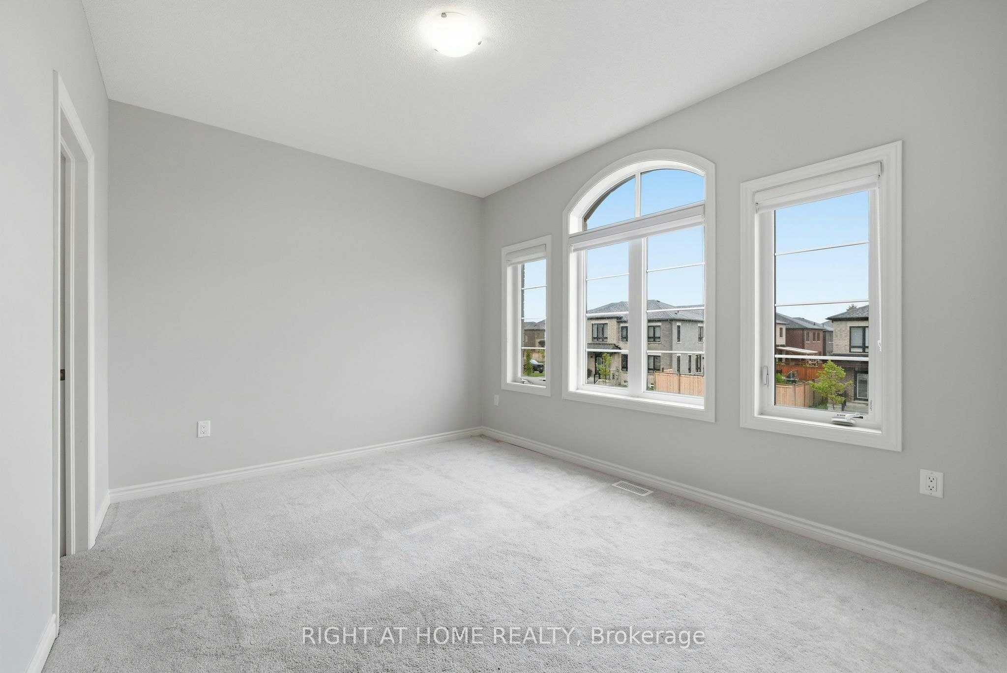 2136 Coppermine Street, Oshawa, ON, L1L 0T1 - 22