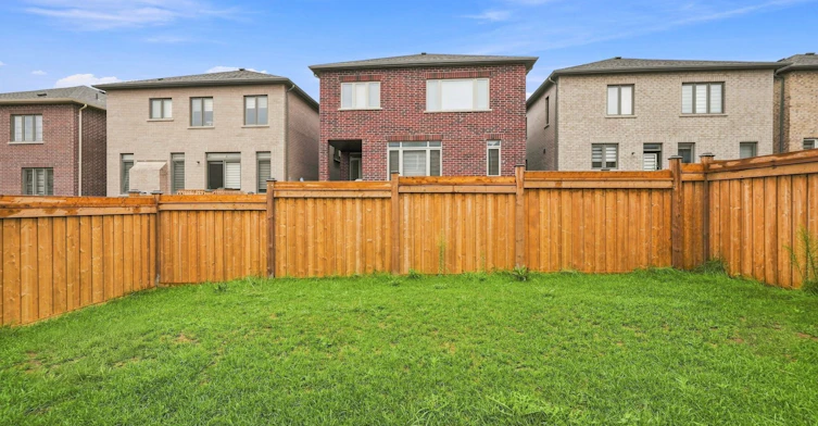 2136 Coppermine Street, Oshawa, ON, L1L 0T1 - 48