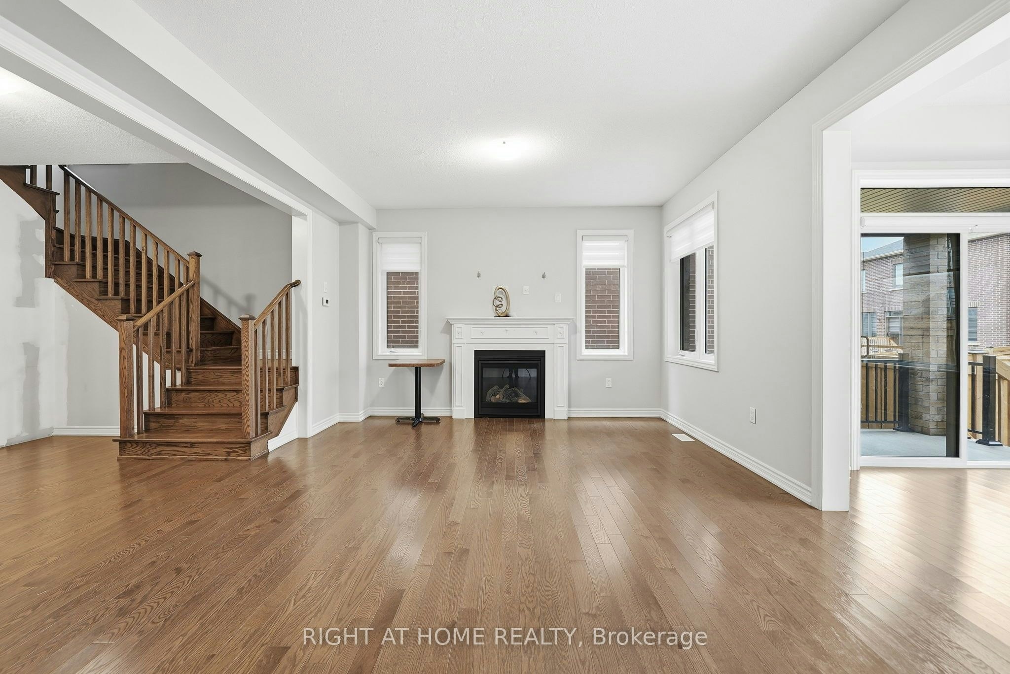 2136 Coppermine Street, Oshawa, ON, L1L 0T1 - 8