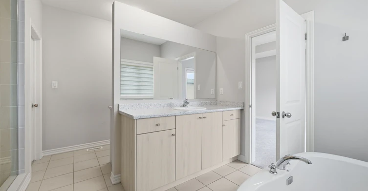 2136 Coppermine Street, Oshawa, ON, L1L 0T1 - 39