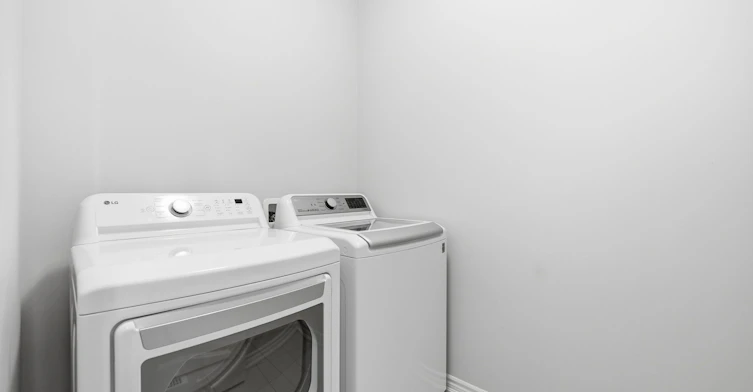 2136 Coppermine Street, Oshawa, ON, L1L 0T1 - 42
