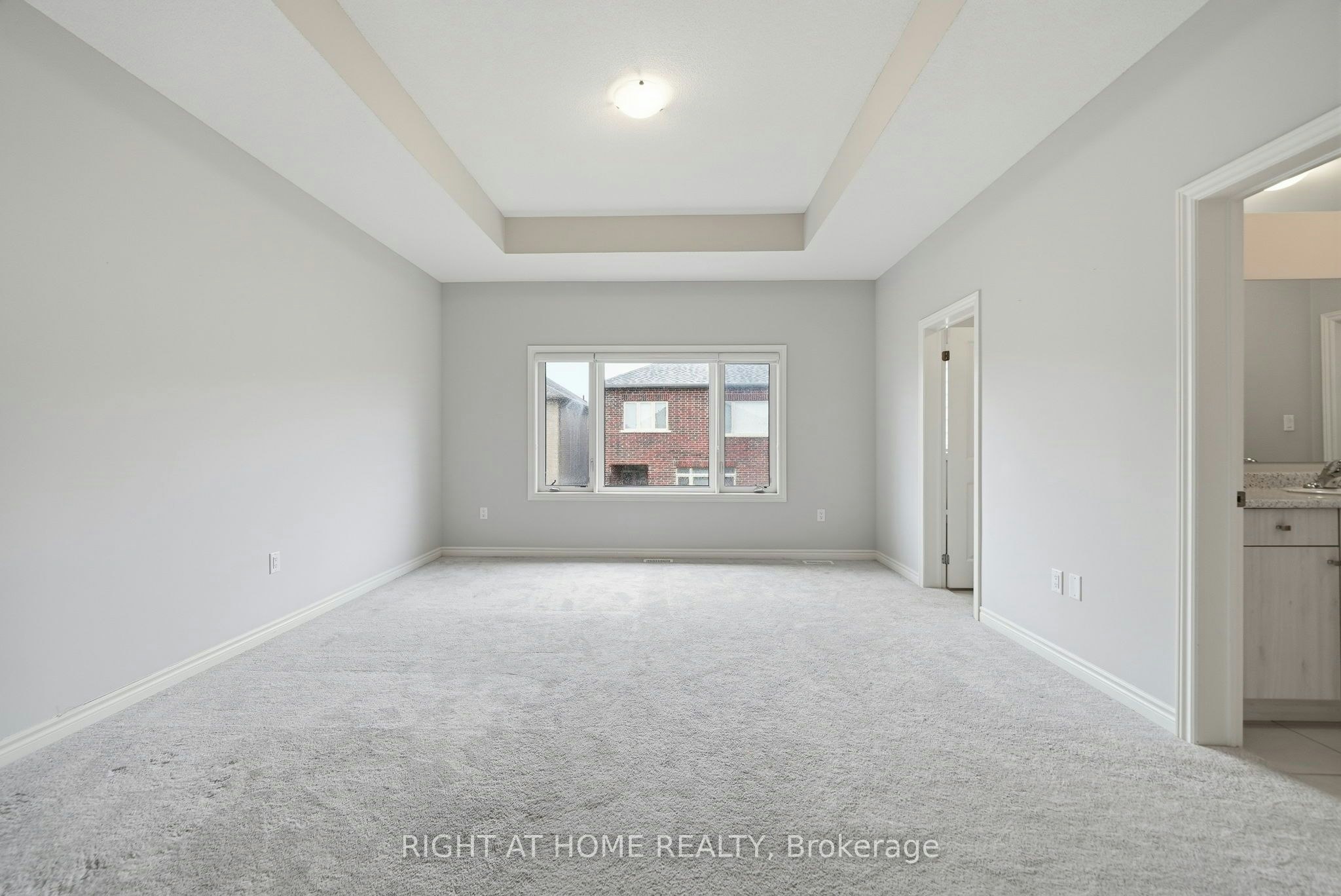 2136 Coppermine Street, Oshawa, ON, L1L 0T1 - 31