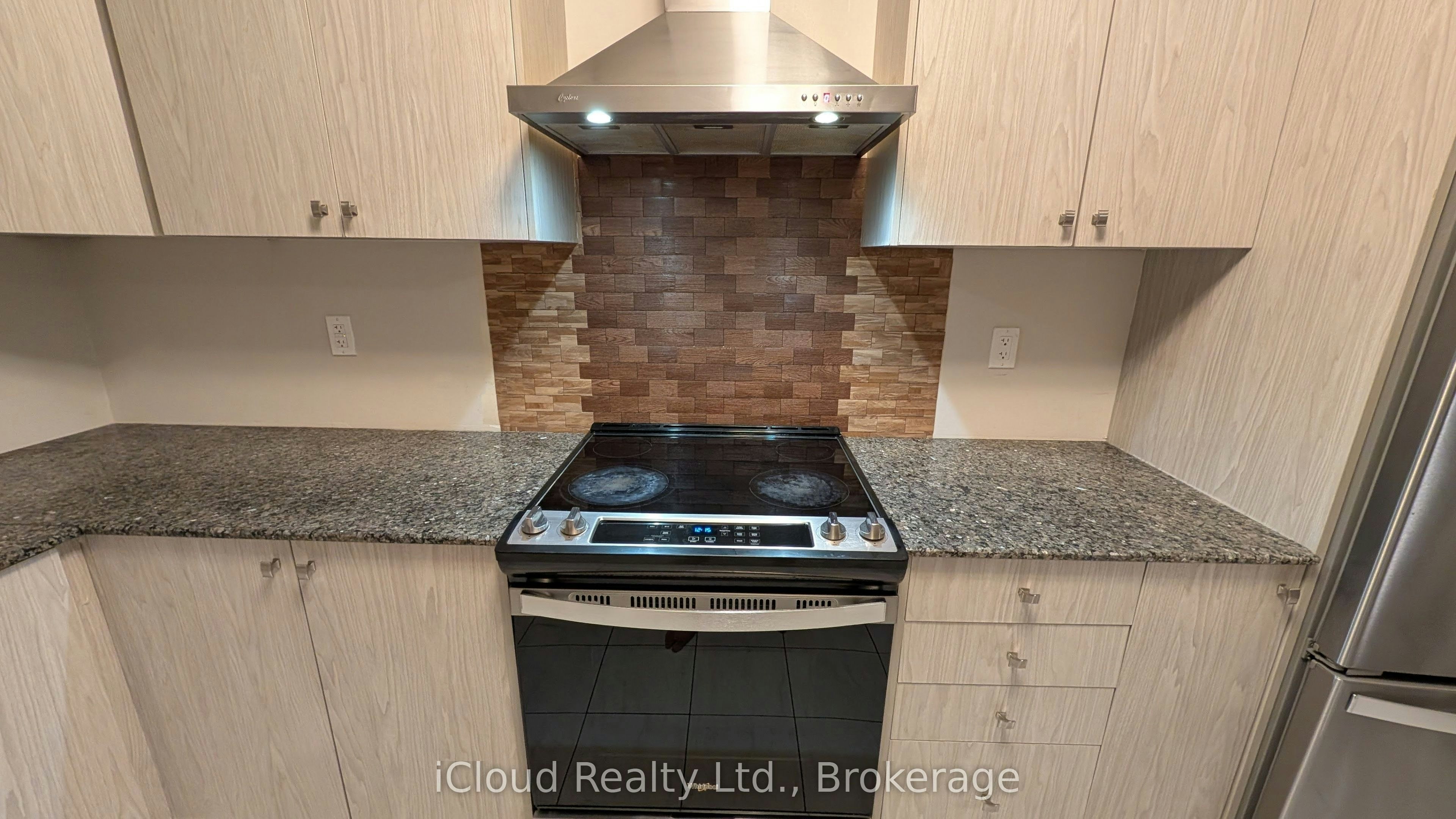 73 Douet Lane, Ajax, ON, L1Z 0V4 - 2