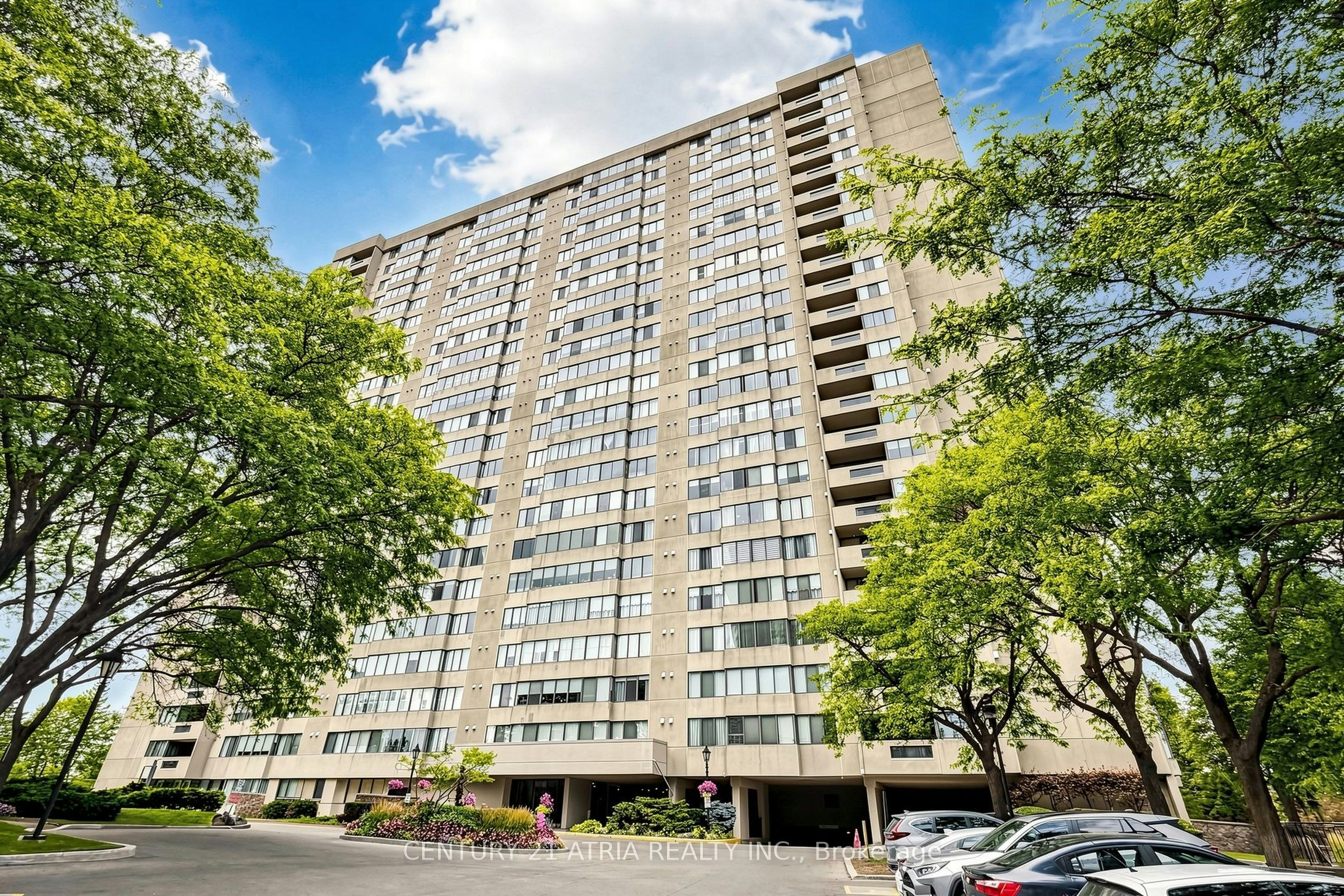 808-2350 Bridletowne Circle, Toronto, ON, M1W 3E6