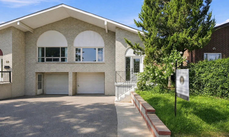 62 Littleleaf Drive