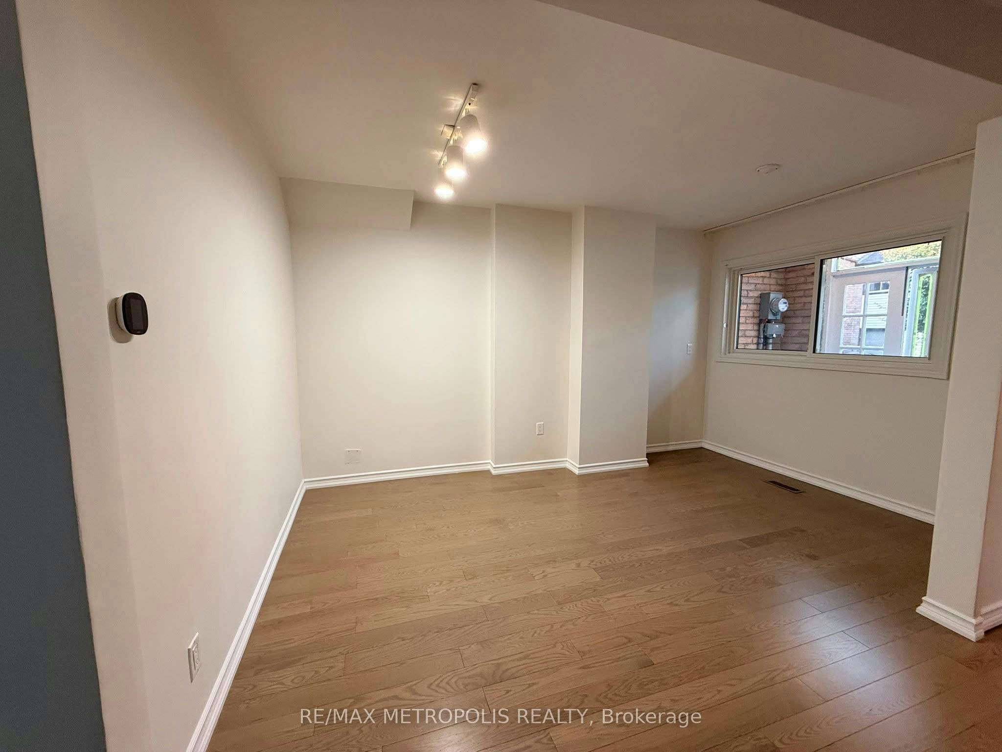 26-50 Silverbell Grove, Toronto, ON, M1B 2L7 - 2