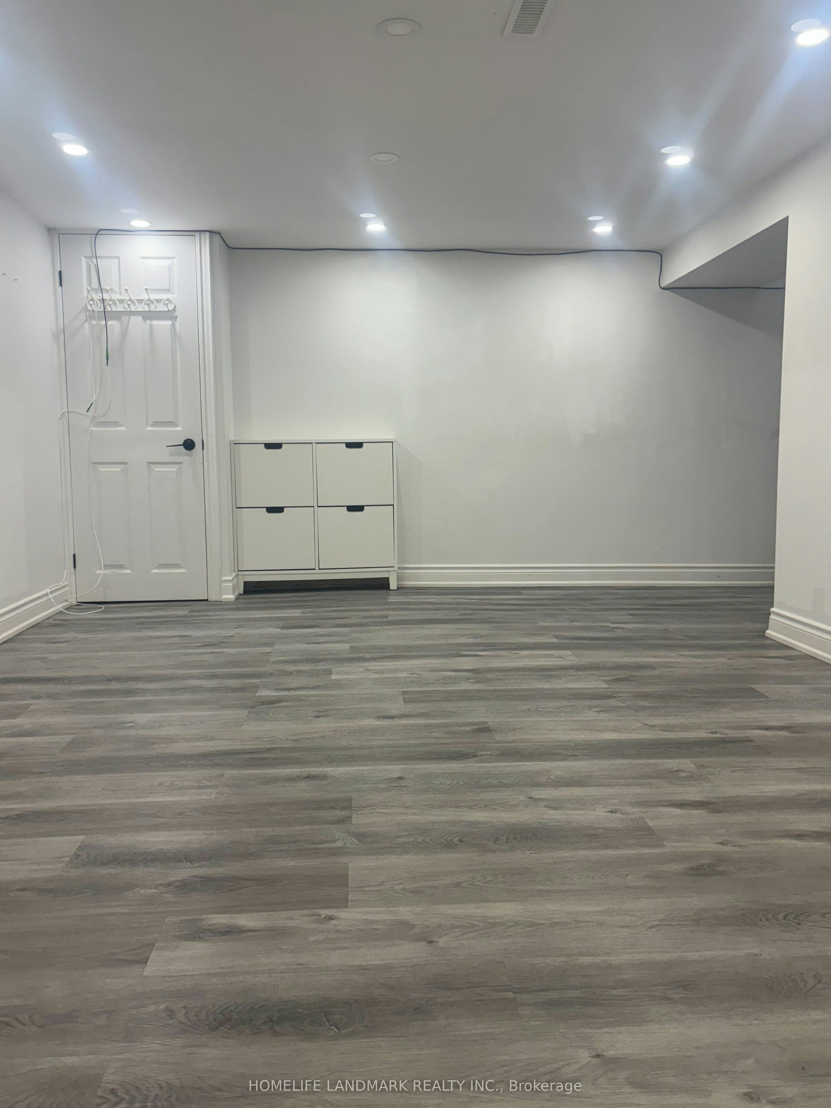 Basement-45 Southlawn Drive, Toronto, ON, M1S 1H9 - 3