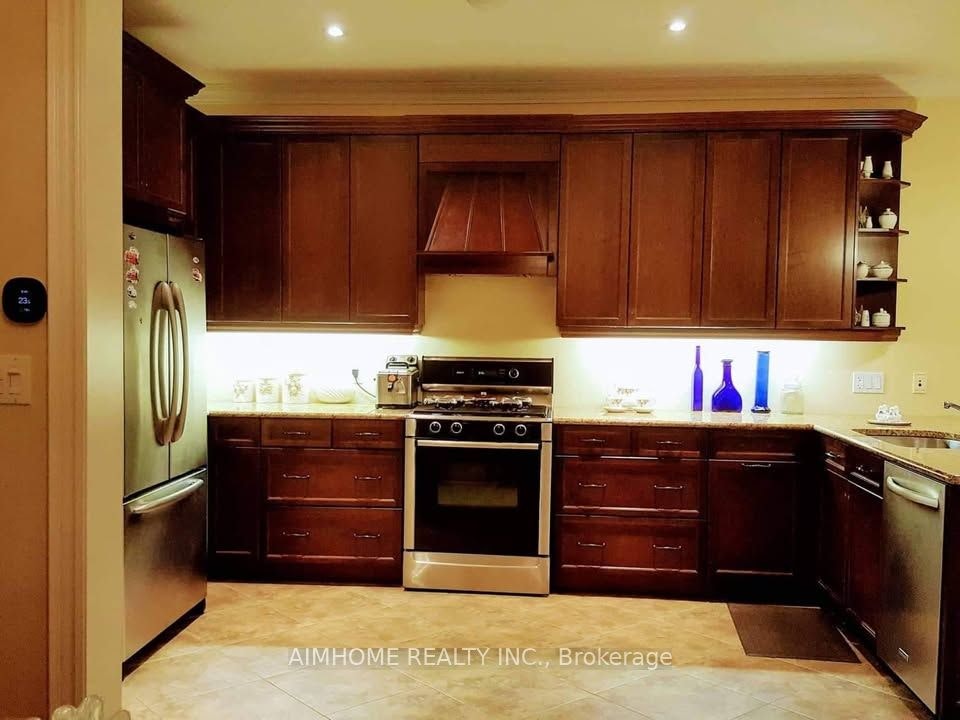 425 Harris Street, Whitby, ON, L1N 0E7 - 2