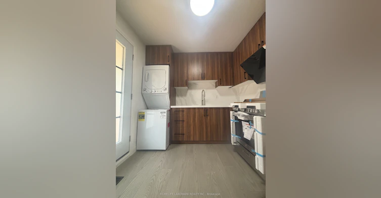 Main floor-45 Southlawn Drive, Toronto, ON, M1S 1H9 - 4