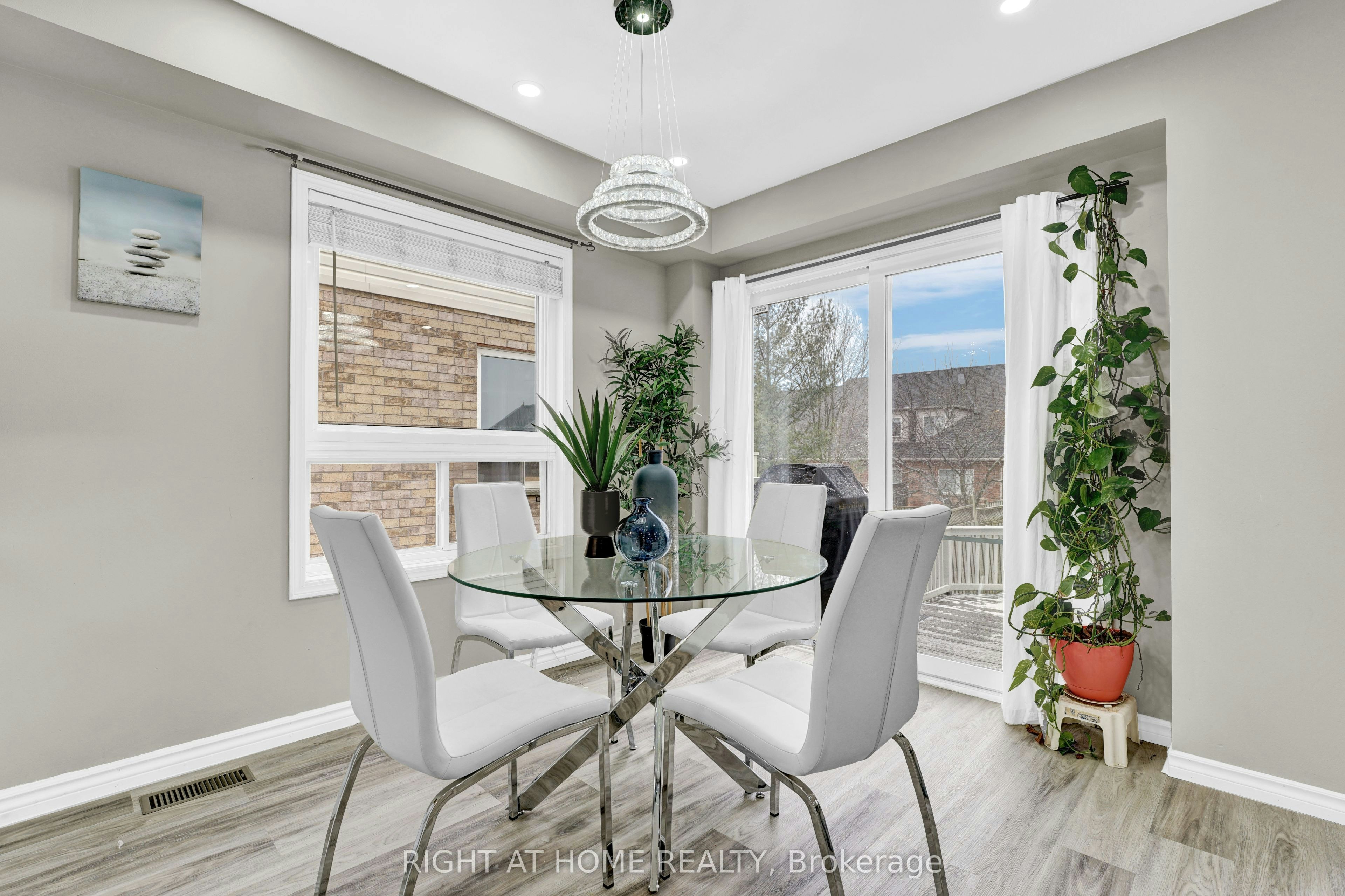 1720 Radcliffe Drive, Oshawa, ON, L1K 2T1 - 6