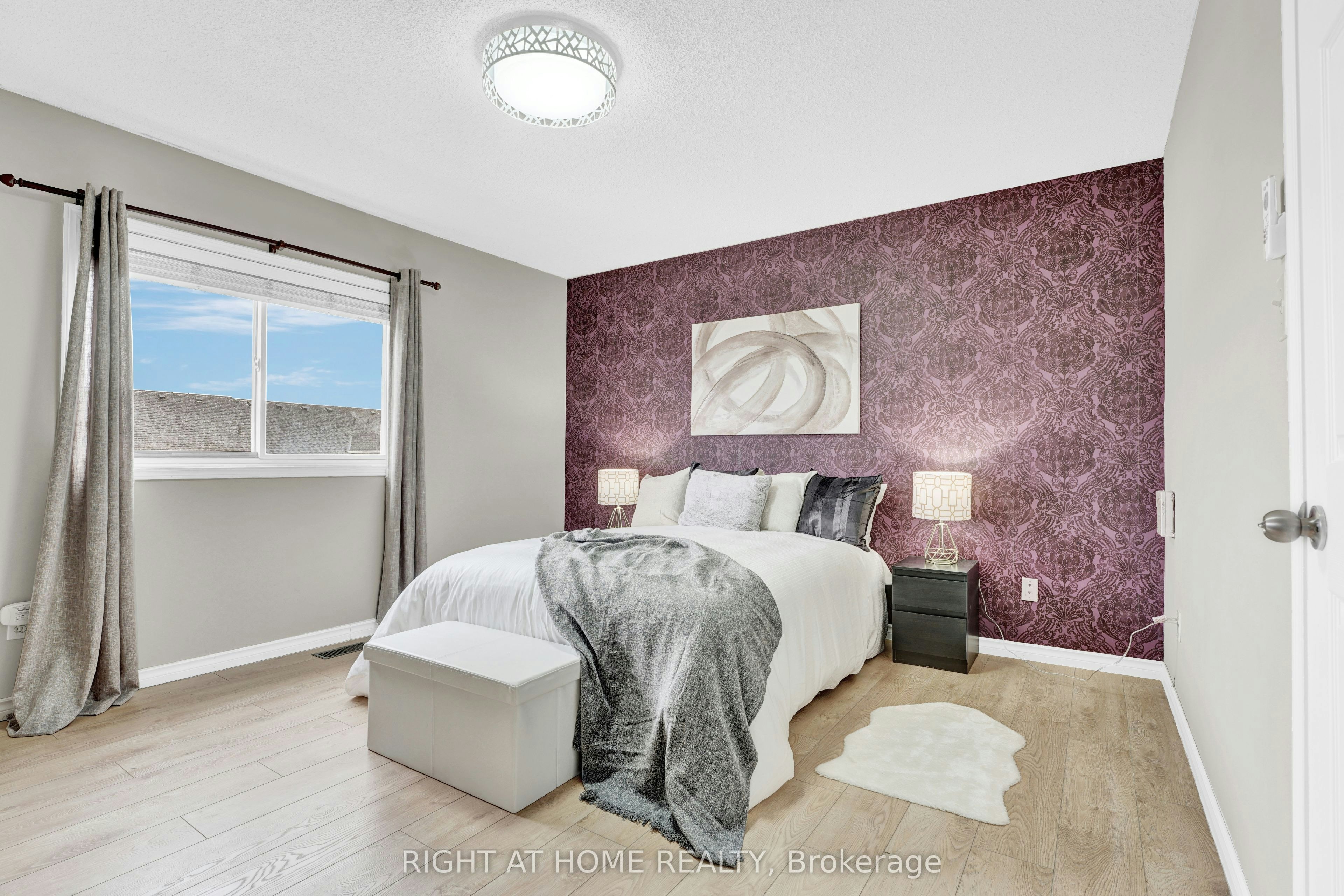 1720 Radcliffe Drive, Oshawa, ON, L1K 2T1 - 10