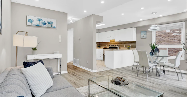 1720 Radcliffe Drive, Oshawa, ON, L1K 2T1 - 4