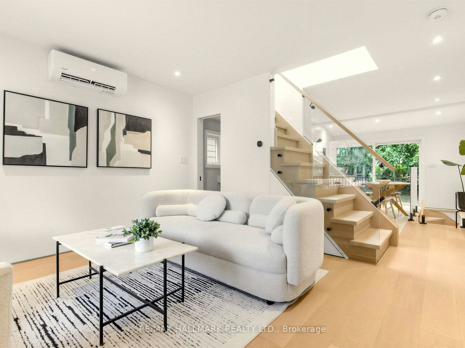 227 Donlands Avenue, Toronto, ON, M4J 3P9