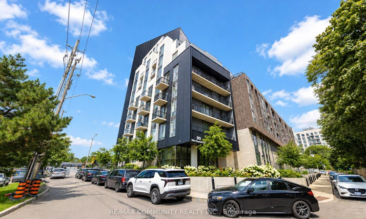 320-90 Glen Everest Road