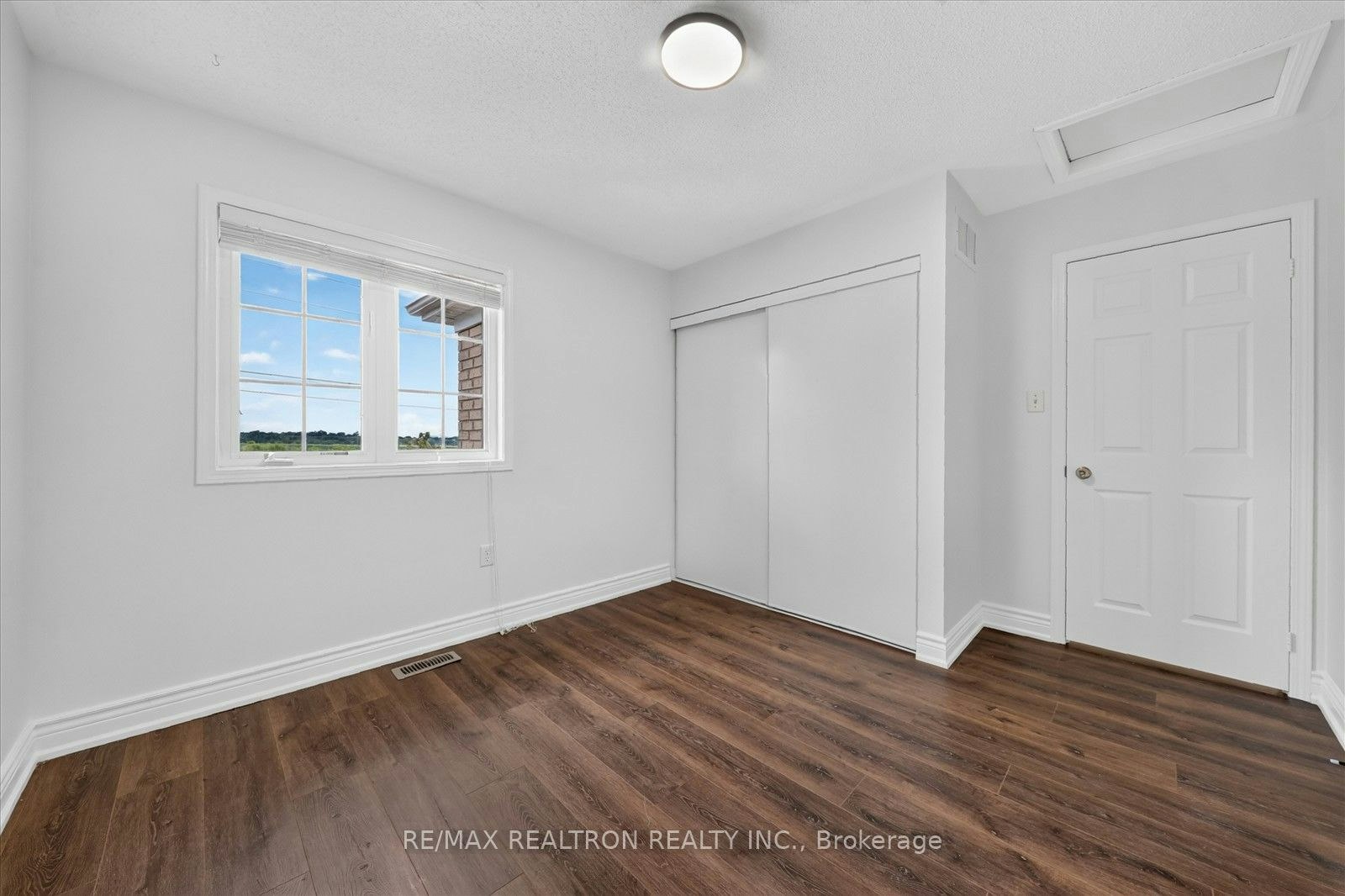 958 Townline Road S, Oshawa, ON, L1H 0A4 - 30