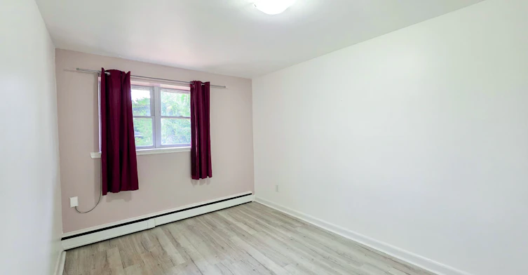 Main-708 Carnegie Avenue, Oshawa, ON, L1G 4R6 - 16