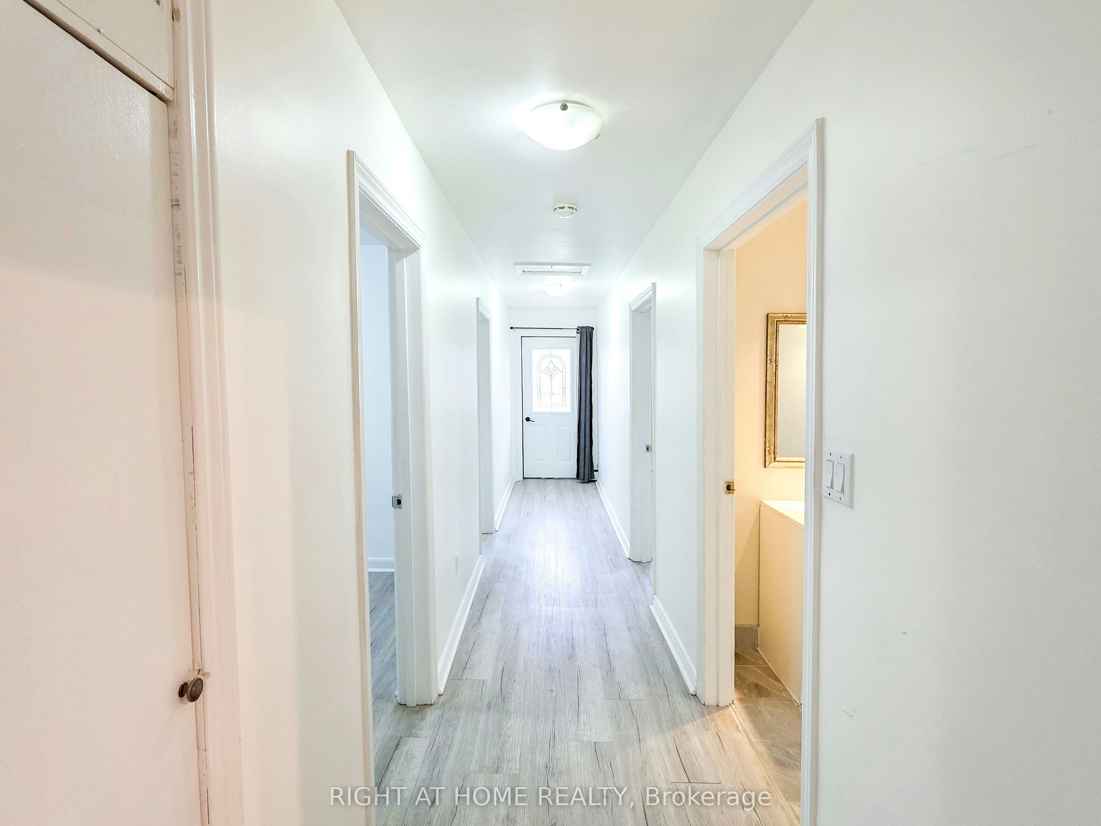 Main-708 Carnegie Avenue, Oshawa, ON, L1G 4R6 - 6
