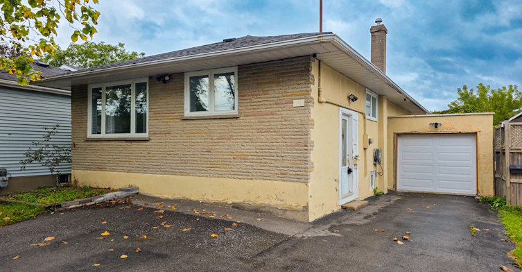 Main-708 Carnegie Avenue, Oshawa, ON, L1G 4R6 - 2