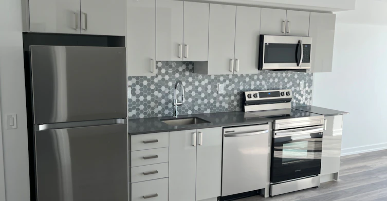 1401-1435 Celebration Drive, Pickering, ON, L1W 0C4 - 3