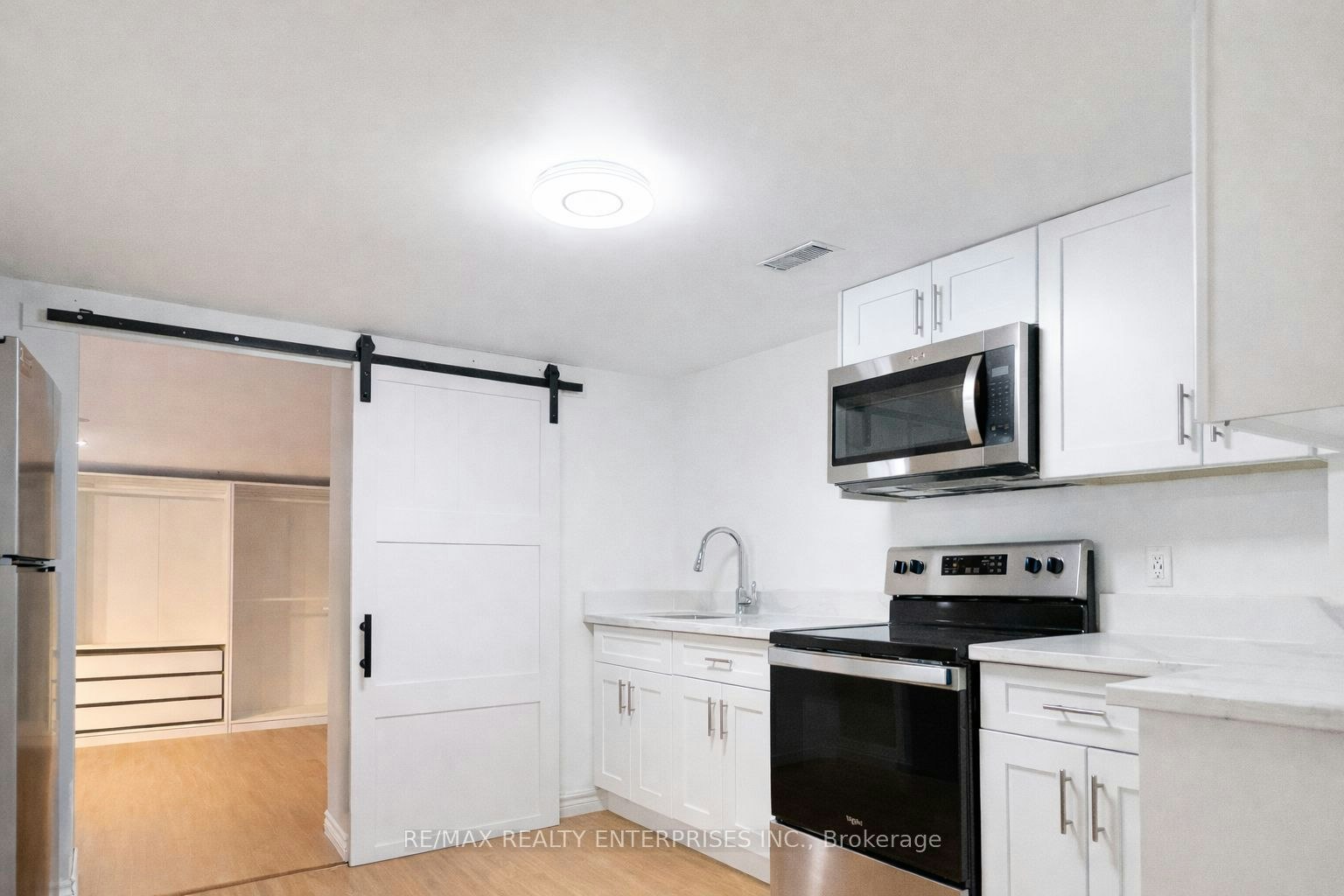 Lower-818 Buttonbush Court, Oshawa, ON, L1K 2H9 - 3