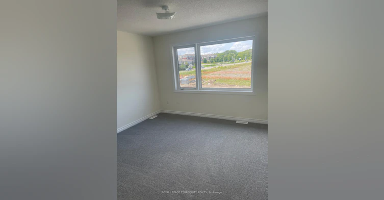 1111 Marathon Avenue, Pickering, ON, L1X 0L7 - 11