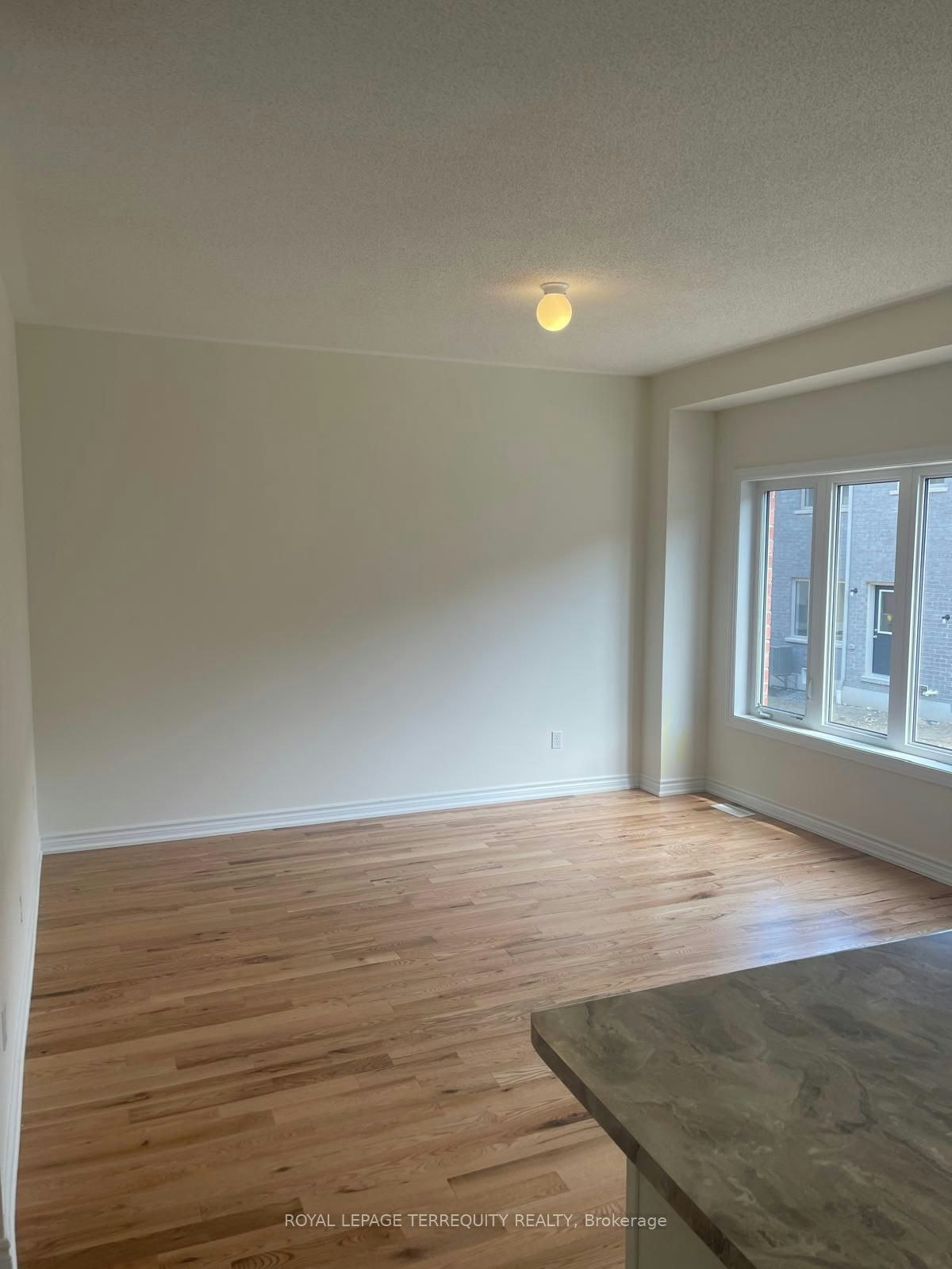 1111 Marathon Avenue, Pickering, ON, L1X 0L7 - 14