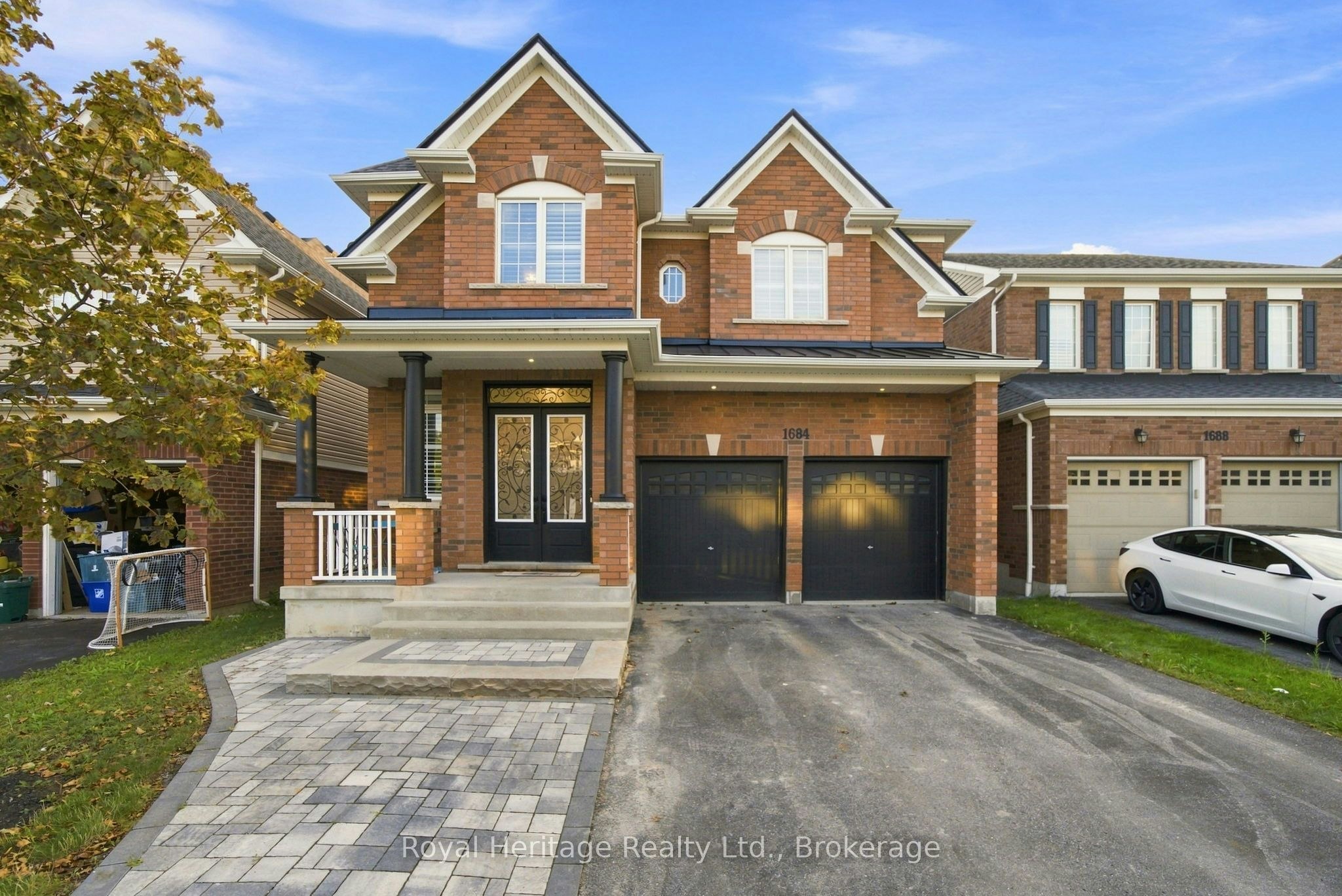 1684 William Lott Drive, Oshawa, ON, L1K 0X4