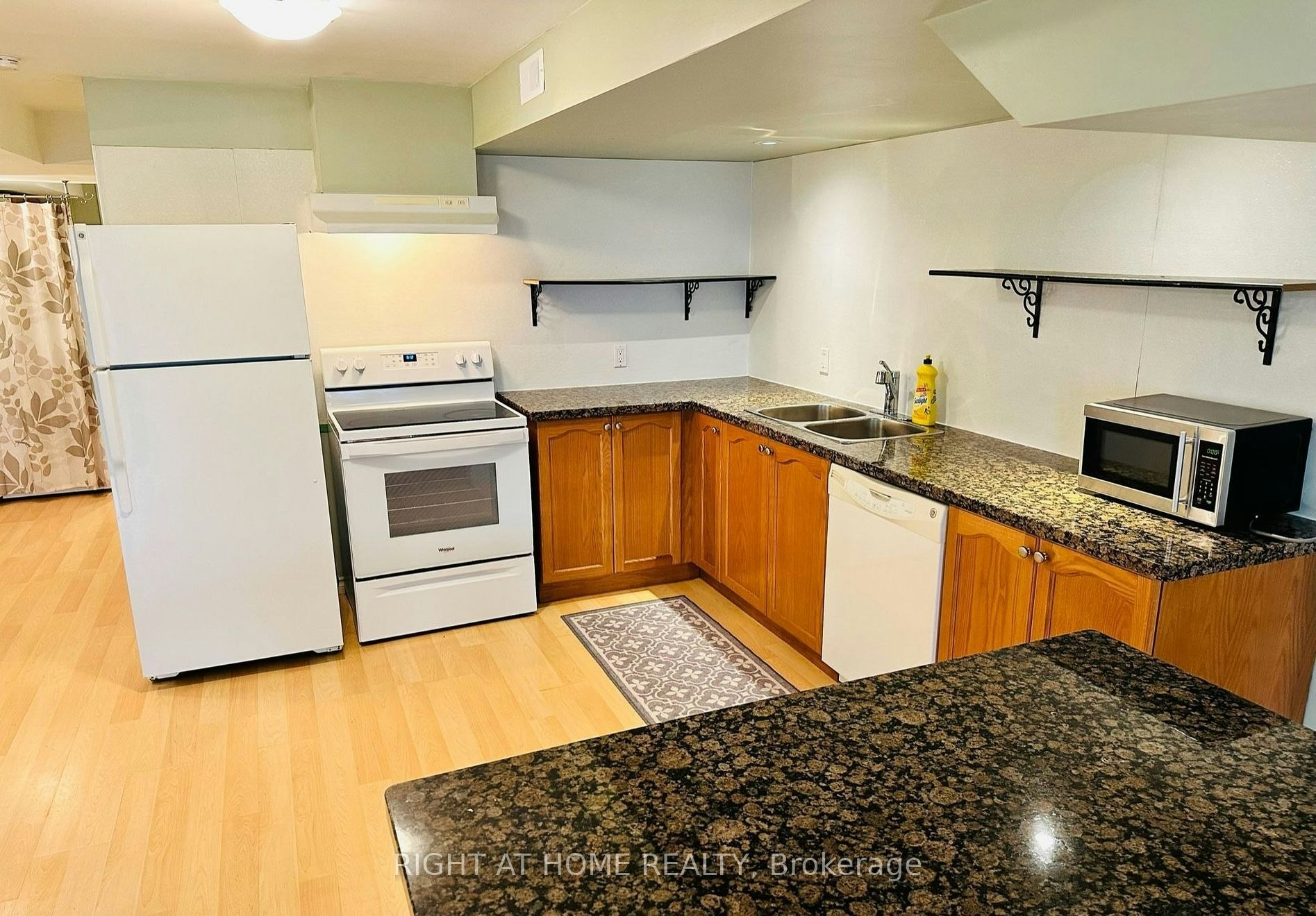 Lower-163 Williamson Drive E, Ajax, ON, L1Z 0G7 - 5