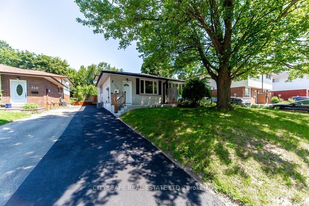 322 Fernwood Avenue, Oshawa, ON, L1G 2H7