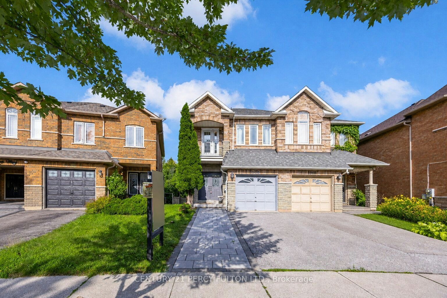 1990 Treetop Way, Pickering, ON, L1V 7C8