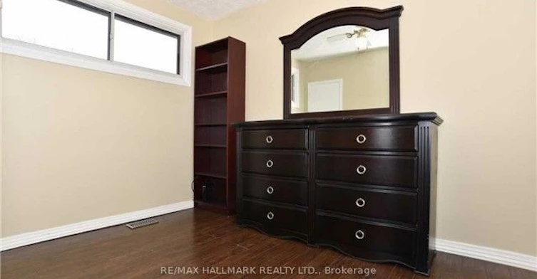 #Upper-94 Hurley Road, Ajax, ON, L1S 1N6