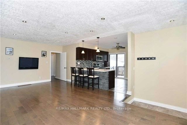 #Upper-94 Hurley Road, Ajax, ON, L1S 1N6 - 5