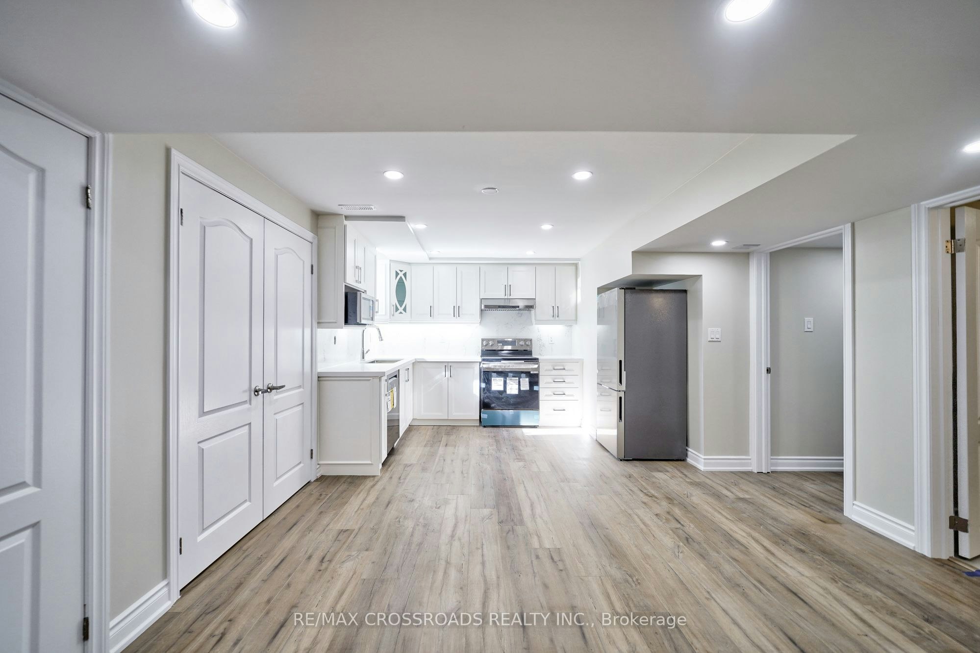 Lower-67 Medland Avenue, Whitby, ON, L1P 1S7 - 12
