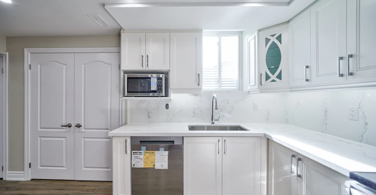 Lower-67 Medland Avenue, Whitby, ON, L1P 1S7 - 14