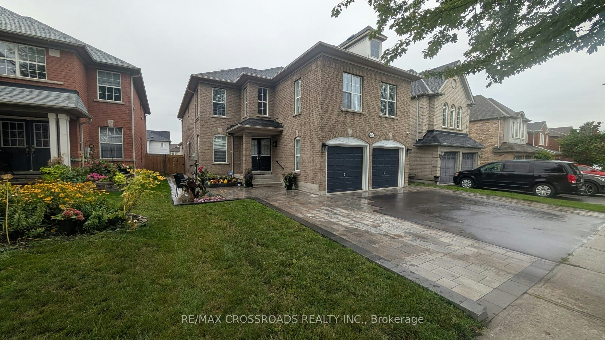 Lower-67 Medland Avenue, Whitby, ON, L1P 1S7 - 2