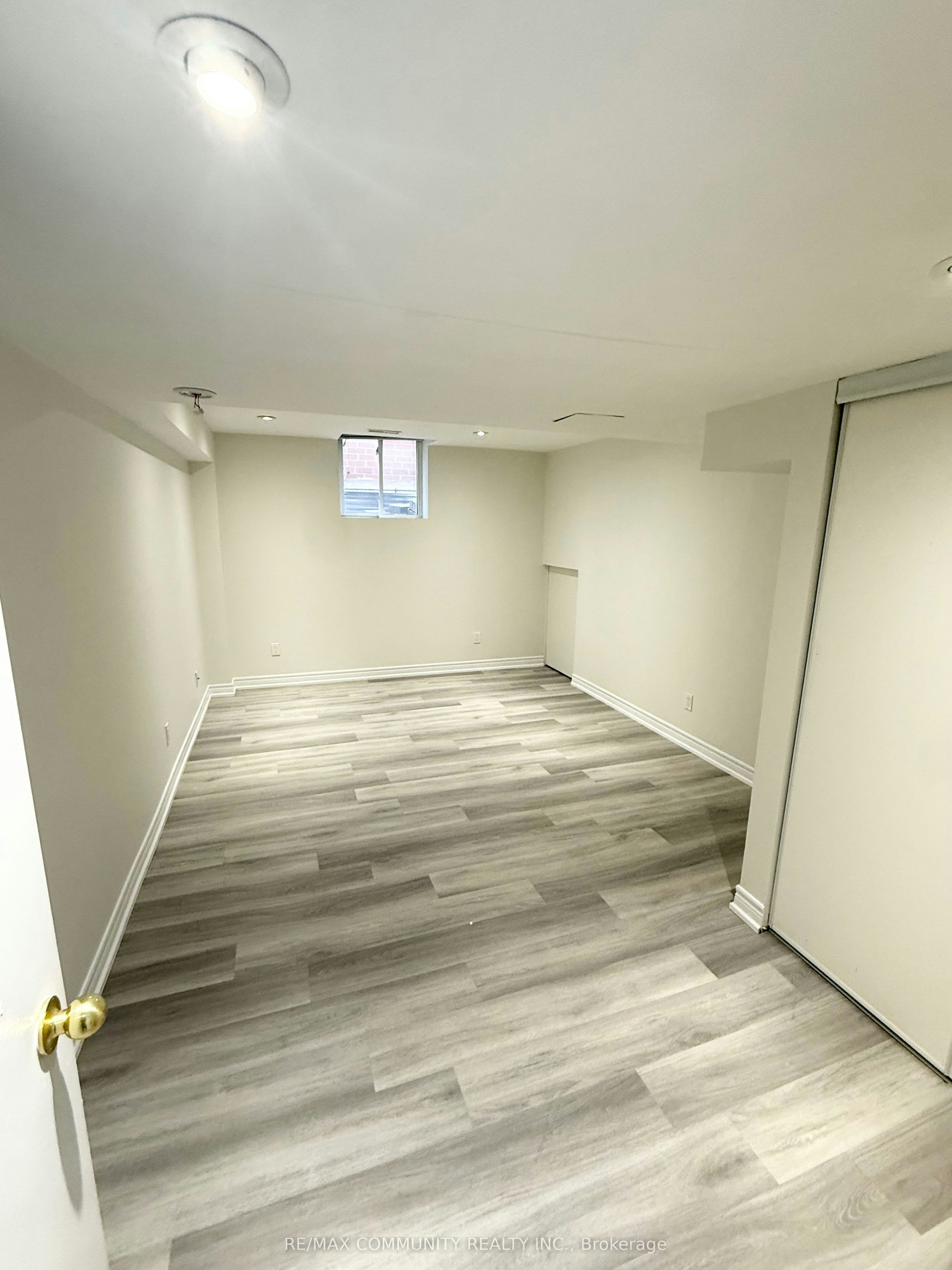 Basement-3 Loonstone Street, Whitby, ON, L1R 0E5 - 4