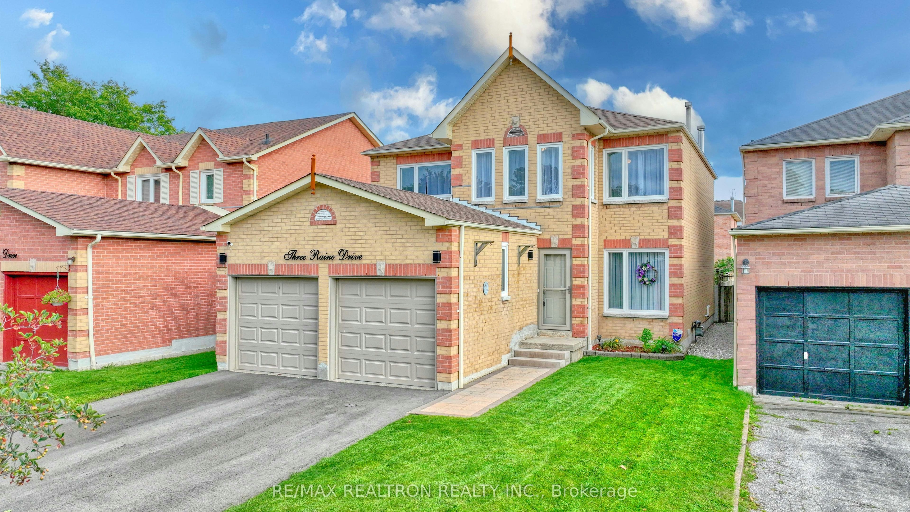 3 Raine Drive, Ajax, ON, L1T 3L3