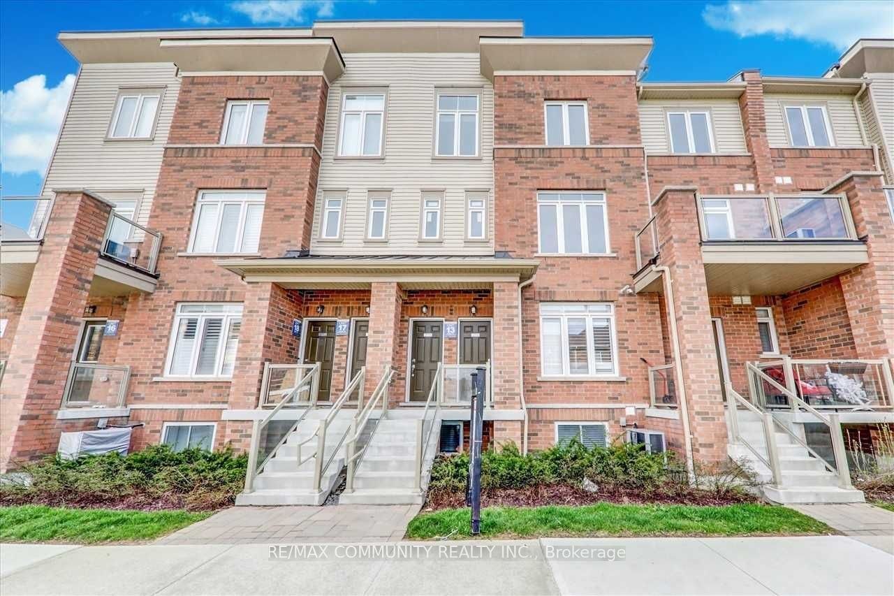 2718 William Jackson Drive, Pickering, ON, L1X 0E6