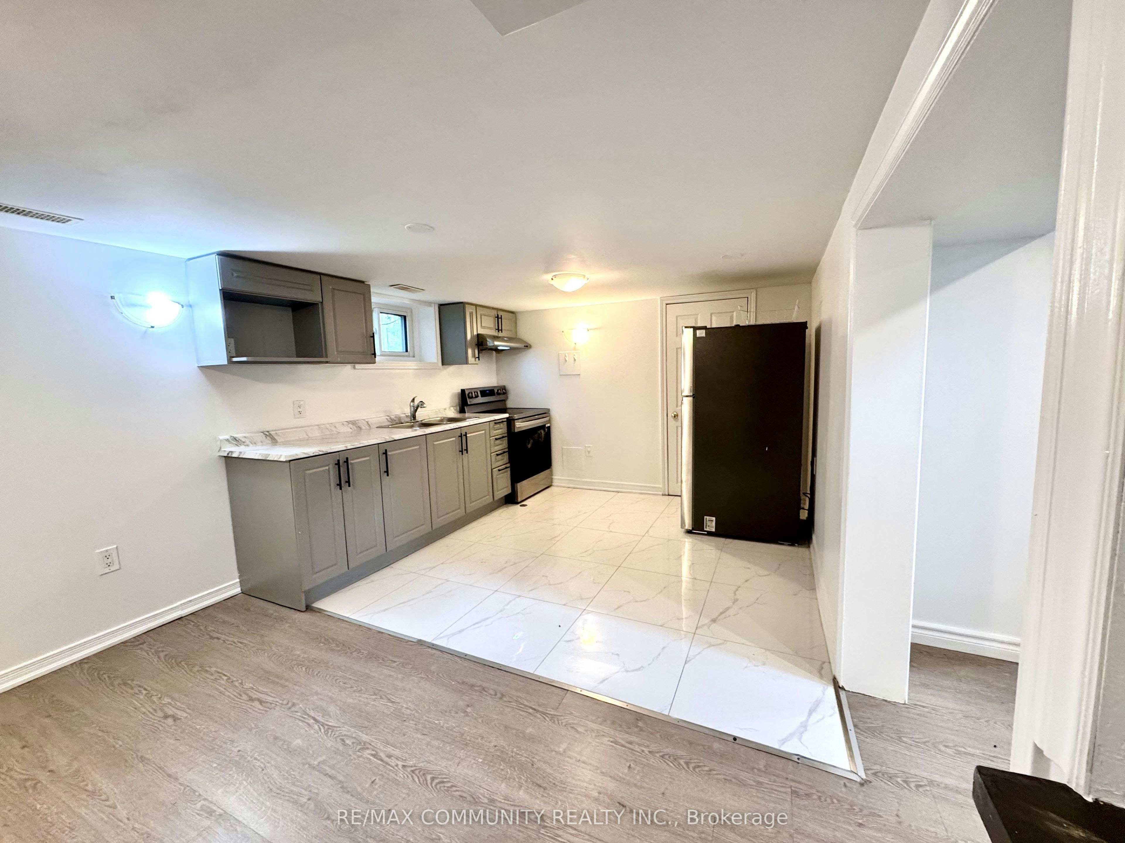 Basement-426 Perry Street, Whitby, ON, L1N 4C3