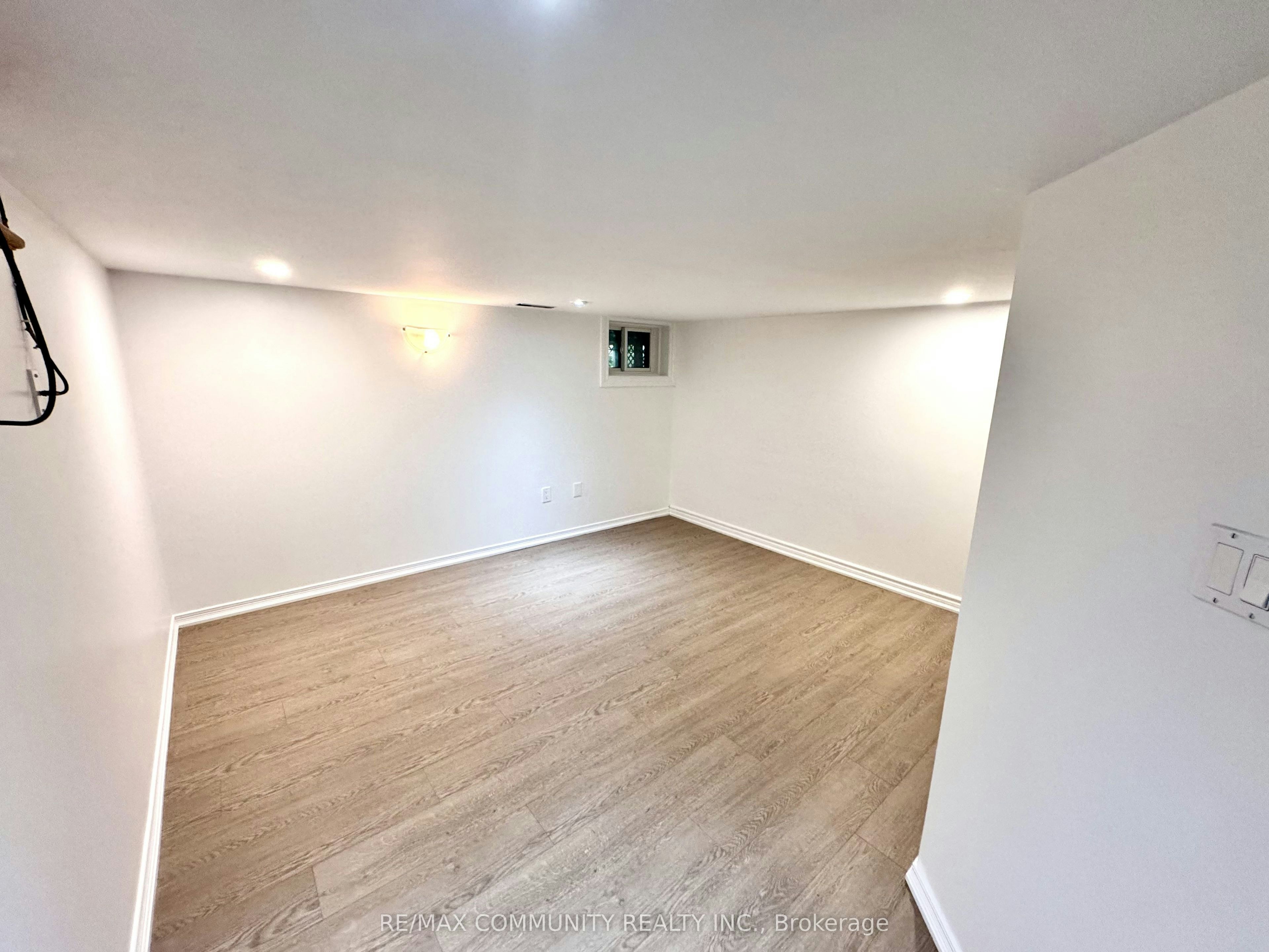Basement-426 Perry Street, Whitby, ON, L1N 4C3 - 9