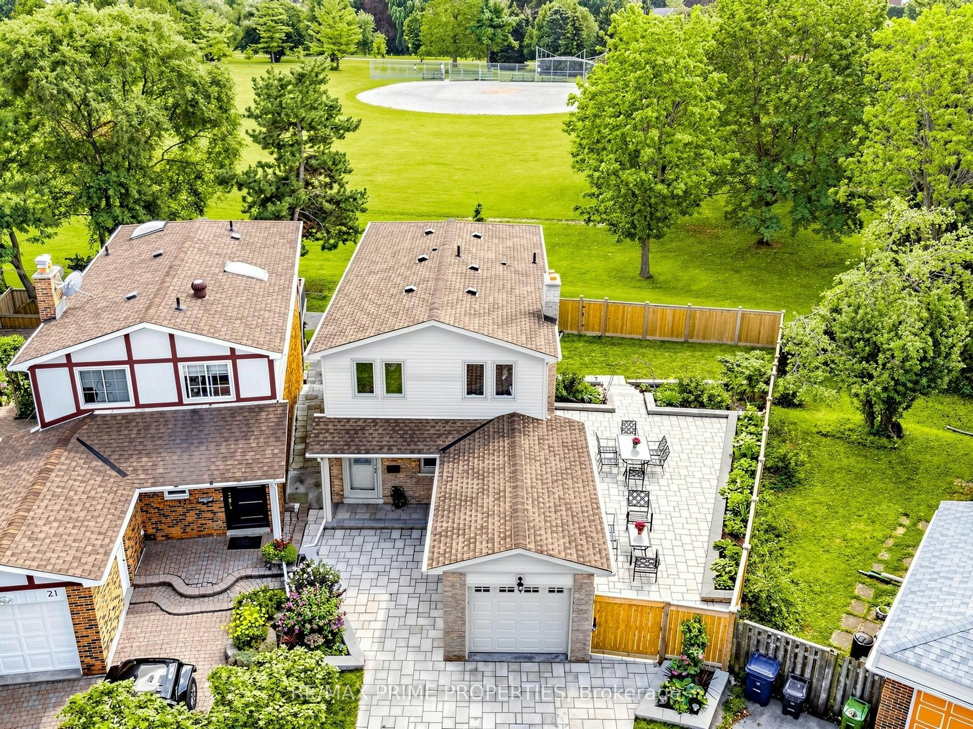 19 Post Horn Grove, Toronto, ON, M1S 3N3